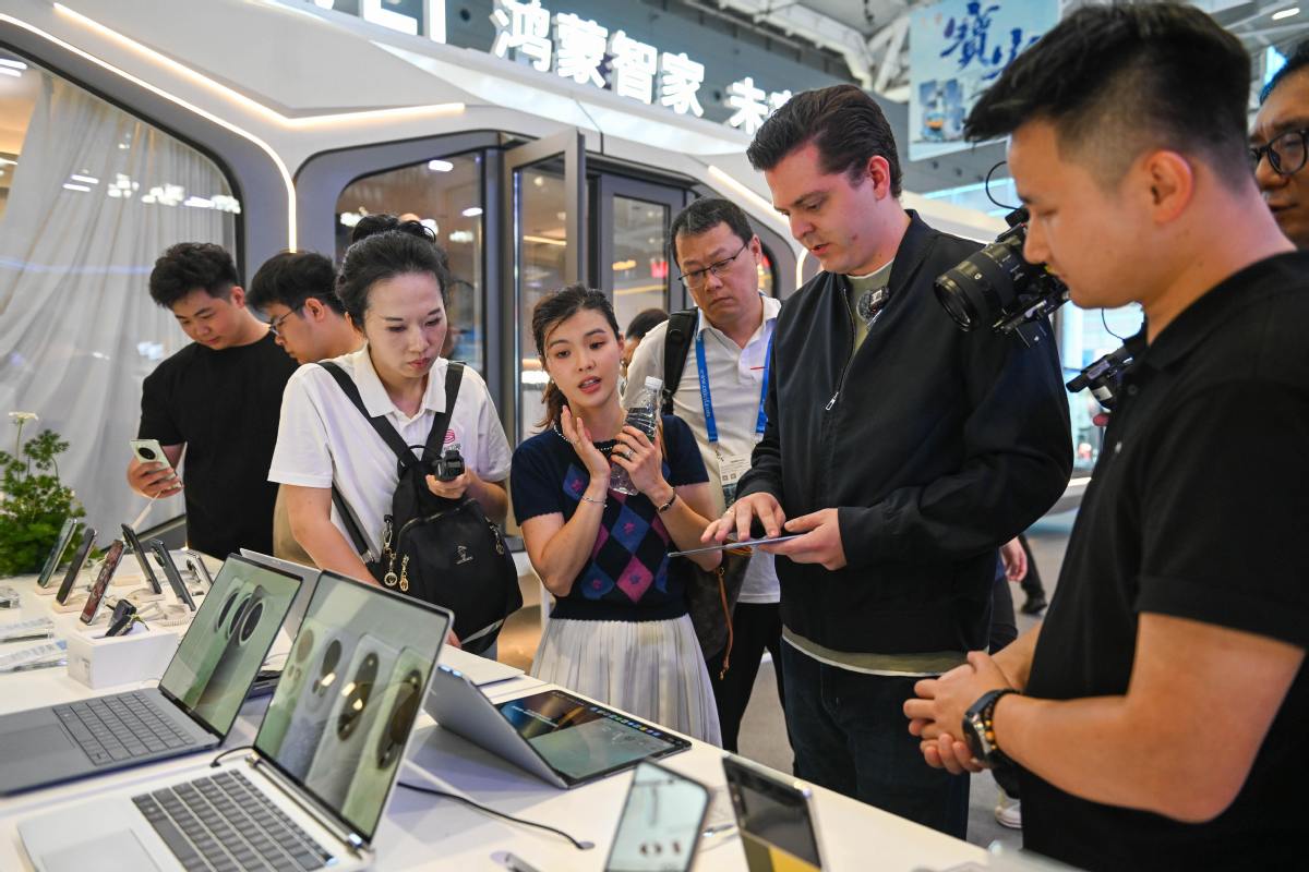 Huawei HarmonyOS 5 Expands to 17 Million Devices